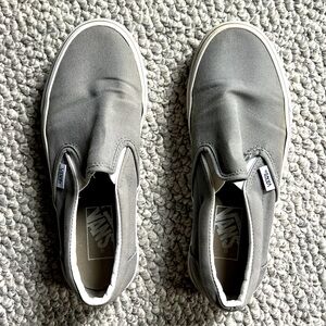 Vans Classic Slip-On. Charcoal Gray. Size 7 women